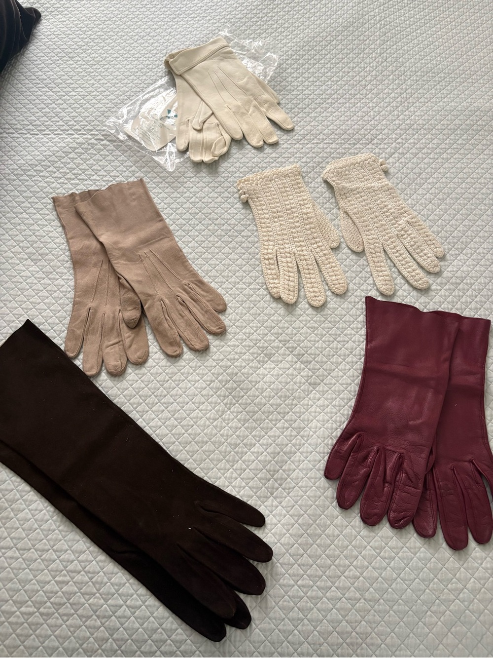 Vintage pigskin gloves